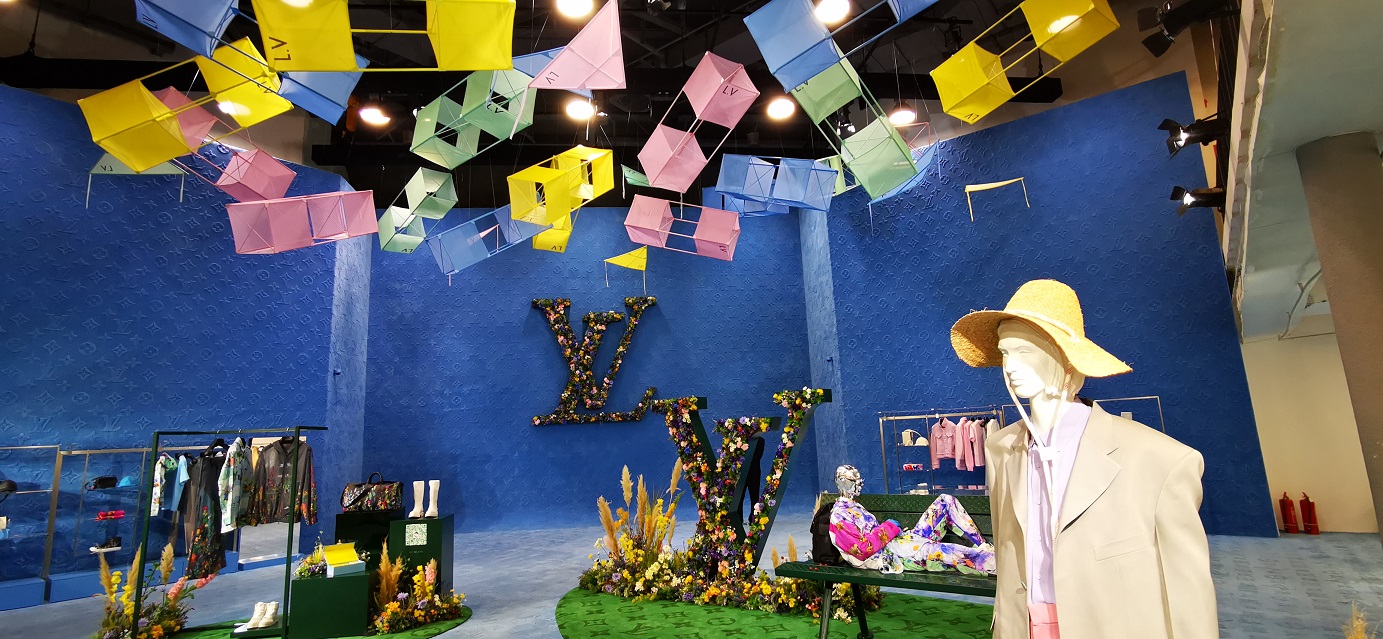 Louis Vuitton2020春夏系列快閃店（北京），在三里屯太古里紅館耀眼登陸！